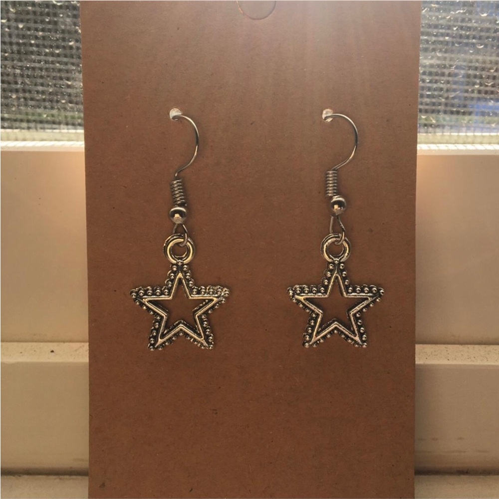 Silver Star Dangle Earrings - Picture 1 of 2
